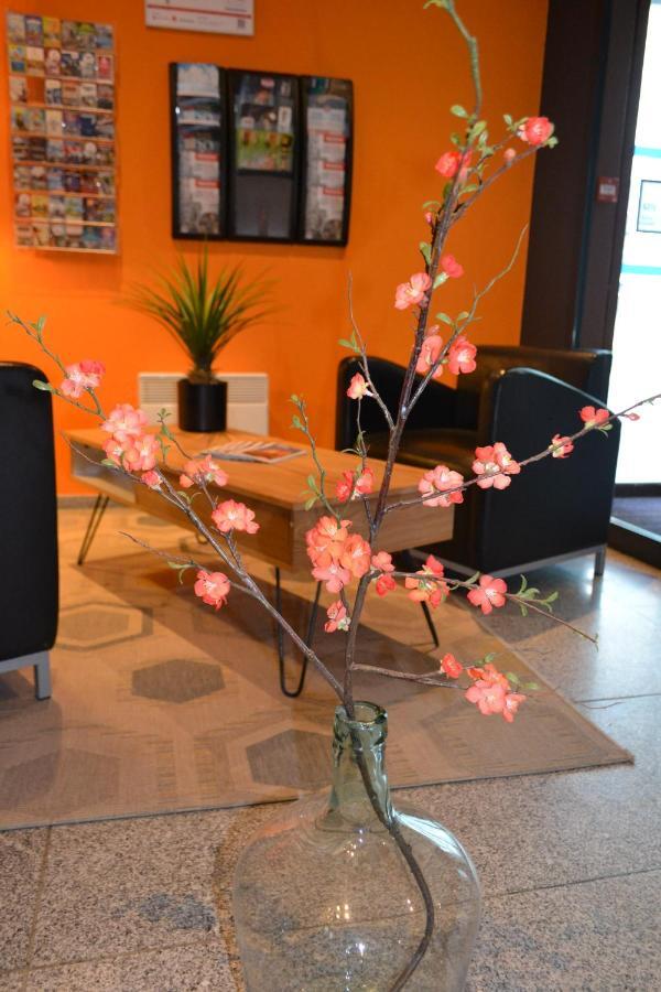 Pauseome Apparthotel 캉 외부 사진